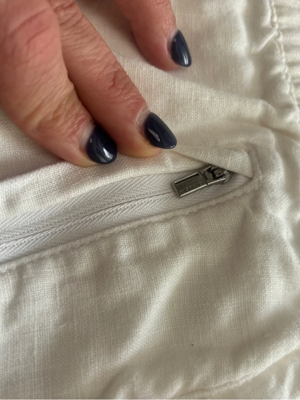 Athleta White Linen Drawstring Joggers with Patch Pockets Size 6